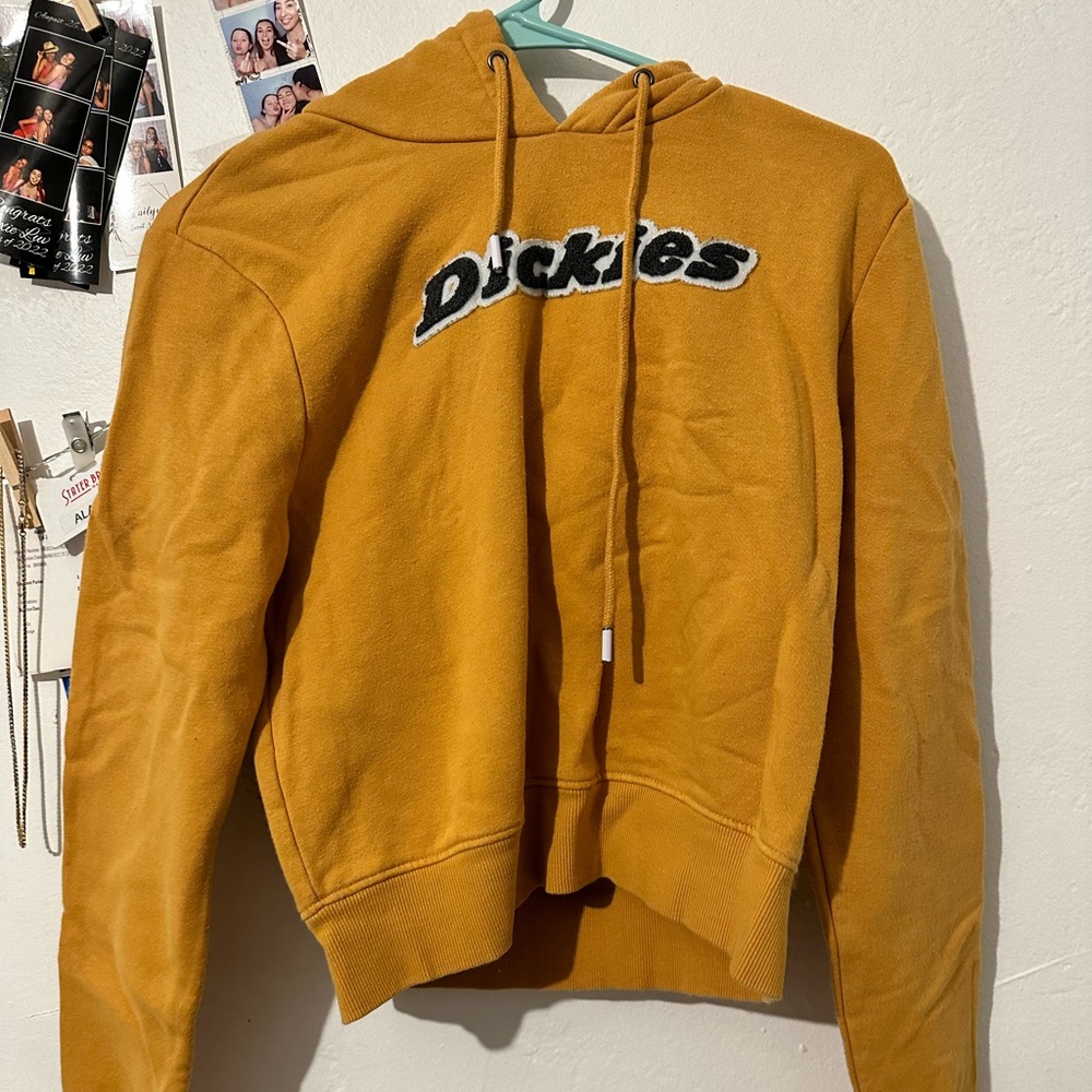 Yellow ducked sweater